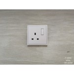 I7 WHITE 13A SSO