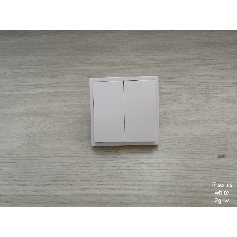 I7 WHITE 2G1W